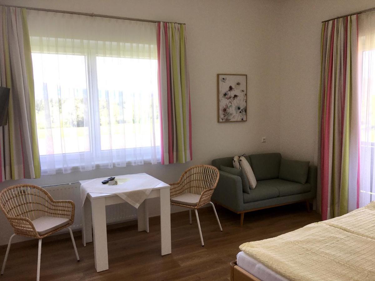 Appartements Kaethe Фаак ам Зее Екстериор снимка