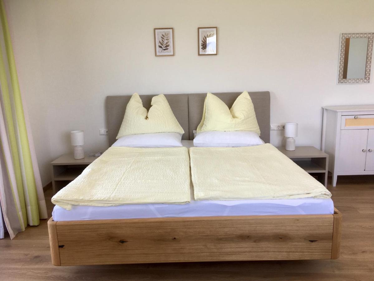 Appartements Kaethe Фаак ам Зее Екстериор снимка